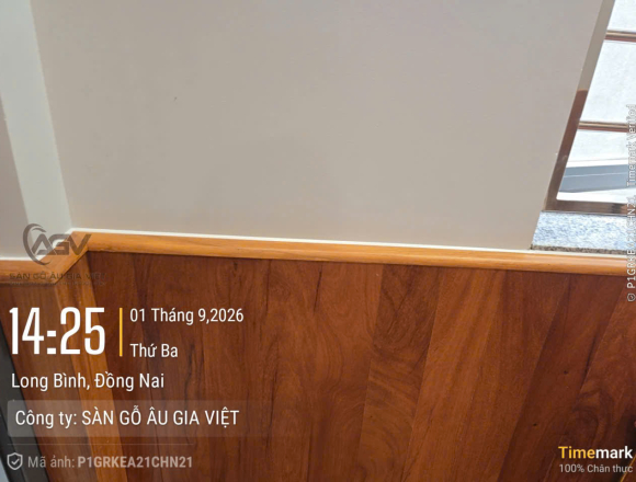 Sàn gỗ gõ đỏ + lamri gõ đỏ- Trần teck Lào thi công biên hòa đồng Nai