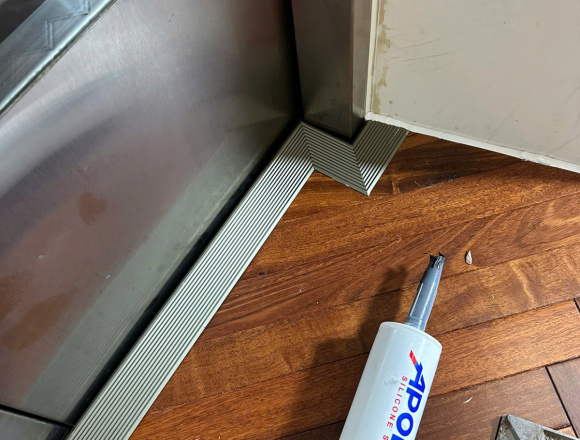  Dự án thi công sàn gỗ Căm Xe đường Làng Tăng Phú Thủ Đức